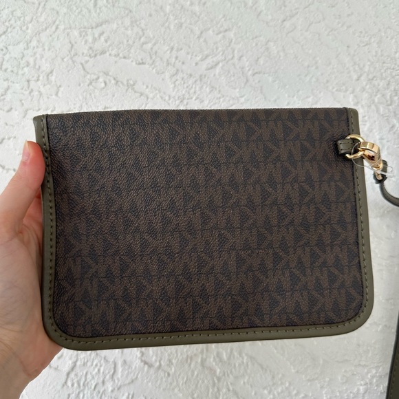 MICHAEL Michael Kors Eva Large Signature Logo Stripe Tote Shoulder Bag Brown - Picture 11 of 16